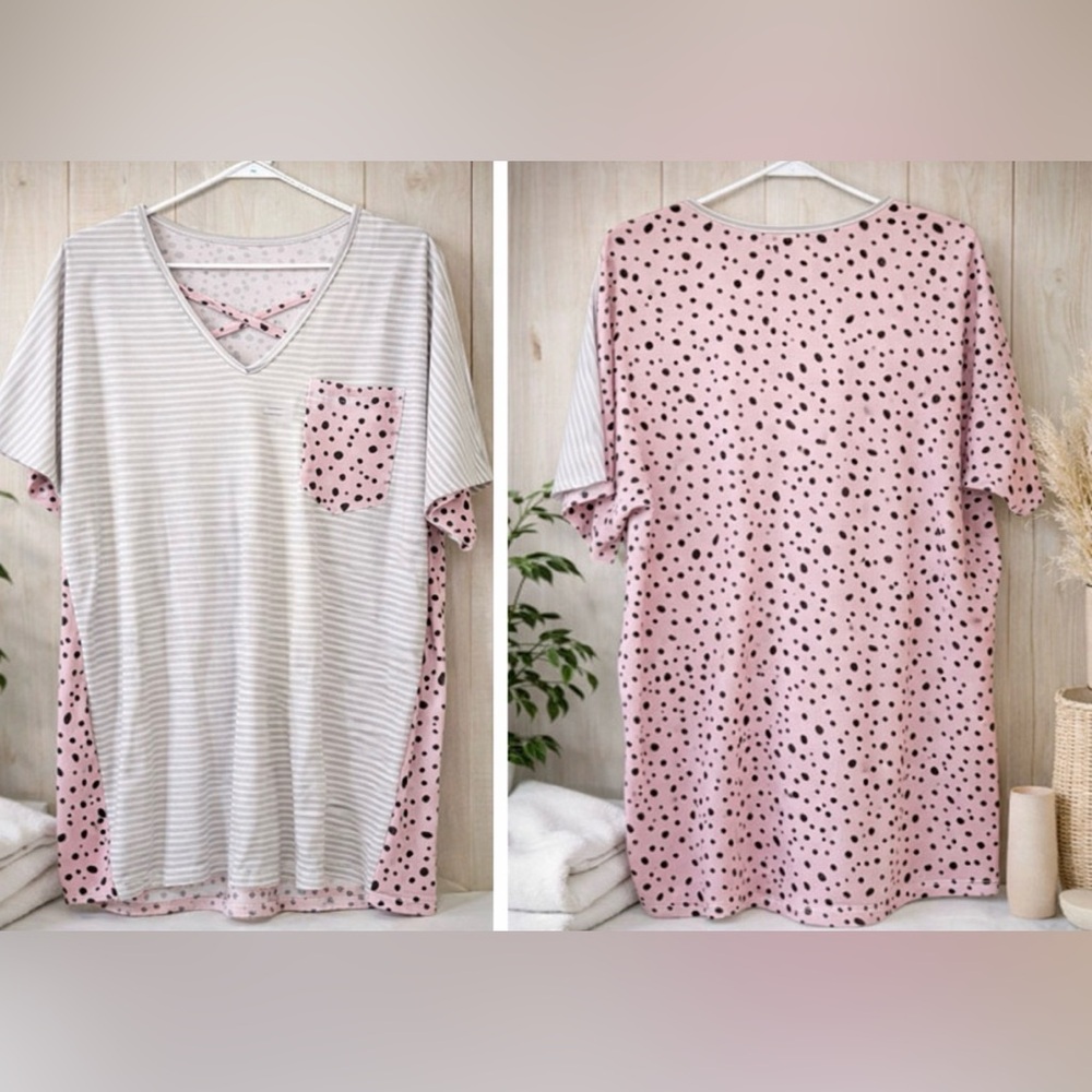 Two toned/pattern short sleeve long tunic shirt - size medium